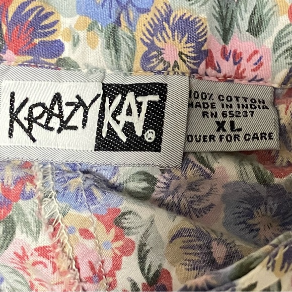 Vintage 90s Krazy Kat Foral High Waist Shorts - Picture 8 of 9